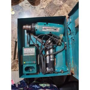 MAKITA Vtg 6095D DC9.6V Cordless Drill Battery DC9700A & Charger + Case